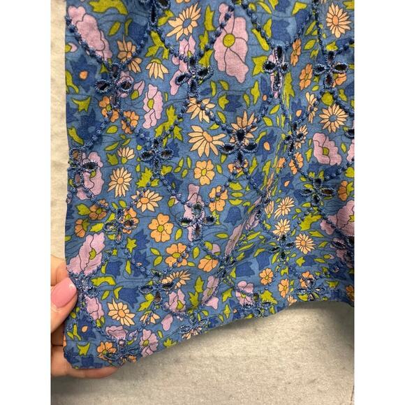 Jennifer Grace Blue Floral Eyelet Peasant Top Size M Boho Festival Resort - Picture 3 of 10